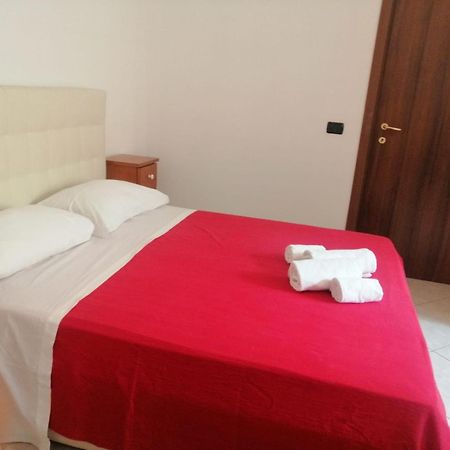 Apartment In Front Of The Train Station! 피렌체 외부 사진